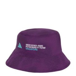 KAPELUSZ TYPU BUCKET MERCEDES-AMG PETRONAS FORMULA 1 TEAM VANDA BLOOM. Fioletowe kapelusze adidas, bez wzorów, z materiału, sportowe. Za 149.00 zł.