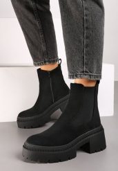 Czarne Botki na Słupku i Platformie Sztyblety Grunge z Elastyczną Cholewką Lericea. Czarne botki Renee, bez wzorów, z jeansu, eleganckie, z okrągłym noskiem, bez obcasa, na obcasie, bez zapięcia. W wyprzedaży za 94.49 zł.
