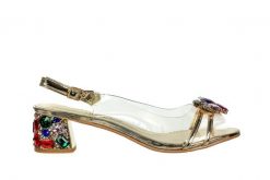 Sandały Laura Vita Mily 01 Or 202053, Złoty, Skóra naturalna - 36. Żółte sandały LAURA VITA, bez wzorów, z materiału, eleganckie, bez obcasa, na obcasie, bez zapięcia. W wyprzedaży za 134.10 zł.