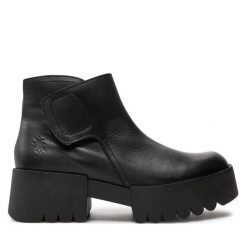 Botki Fly London. Czarne botki Fly London, bez wzorów, bez obcasa, na płaskiej podeszwie, bez zapięcia. Za 519.99 zł.
