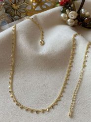 Luseera Pozłacany naszyjnik - dł. 45 cm rozmiar: onesize. Żółte naszyjniki Luseera, z materiału, pozłacane. Za 43.99 zł.