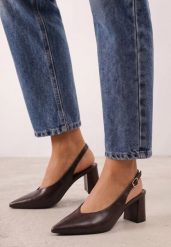 Brązowe Klasyczne Czółenka Slingback na Słupku ze Szpiczastym Noskiem Dolmisa. Brązowe czółenka Renee, bez wzorów, z satyny, eleganckie, ze szpiczastym noskiem, bez obcasa, na obcasie, bez zapięcia. Za 119.99 zł.