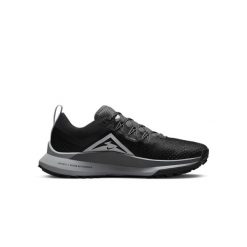 Buty do biegania damskie Nike React Pegasus Trail 4. Brązowe buty do biegania Nike, bez wzorów, z materiału, bez zapięcia, do biegania. Za 472.00 zł.