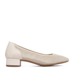 Czółenka Rieker. Brązowe czółenka Rieker, bez wzorów, bez obcasa, bez zapięcia. Za 329.99 zł.