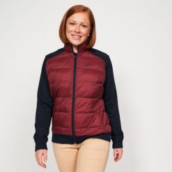 Kurtka do golfa damska CW900 hybrydowa. Brązowe kurtki INESIS, l, bez wzorów, z dzianiny, eleganckie, bez kaptura. W wyprzedaży za 129.99 zł.
