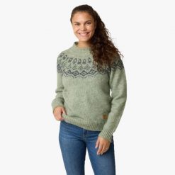 Sweter damski Swedemount Lofoten Wool Knit W. Niebieskie swetry SWEDEMOUNT, bez wzorów, z tkaniny, sportowe, bez ramiączek. W wyprzedaży za 185.00 zł.