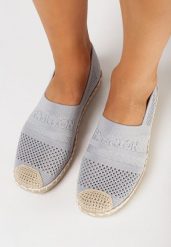 Jasnoszare Espadryle na Płaskiej Podeszwie z Plecionki Chorisa. Szare espadryle Born2be, bez wzorów, z tkaniny, eleganckie, bez obcasa, na płaskiej podeszwie. Za 79.99 zł.