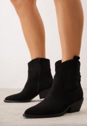 Czarne Botki Kowbojki na Obcasie Typu Stożek z Haftowaną Cholewką Jarela. Czarne botki Born2be, bez wzorów, z jeansu, boho, ze szpiczastym noskiem, bez obcasa, na obcasie, bez zapięcia. Za 179.99 zł.