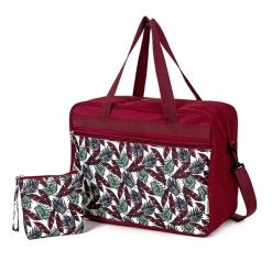 Torba podróżna Sapphire ST-143 - czerwona. Czerwone torby podróżne SAPPHIRE, bez wzorów, z materiału, na ramię, duże. W wyprzedaży za 54.90 zł.