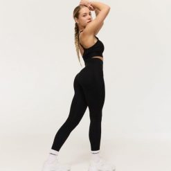 Legginsy damskie sporty walki z wysokim stanem czarne Combat. Czarne legginsy GYMBEAM, bez wzorów, z elastanu, sportowe. Za 113.90 zł.