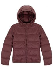 Wrangler Kurtka pikowana w kolorze bordowym rozmiar: S. Czerwone kurtki Wrangler, s, bez wzorów, bez kaptura. Za 241.91 zł.