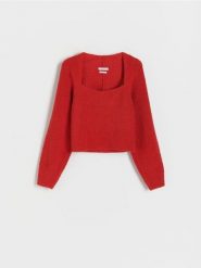 Sweter z kwadratowym dekoltem - czerwony. Czerwone swetry Reserved, l, bez wzorów, z dzianiny, bez ramiączek. W wyprzedaży za 29.99 zł.
