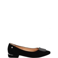 ZAMSZOWE BALERINY 91 CAMOSCIO NERO. Baleriny Venezia, bez wzorów, ze skóry, bez obcasa, bez zapięcia. Za 207.00 zł.