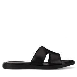 Klapki Lasocki. Czarne klapki Lasocki, bez wzorów, bez obcasa, bez zapięcia. Za 99.99 zł.