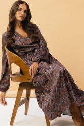 Długa sukienka z modnym geometrycznym nadrukiem. Sukienki Stylove, na co dzień, l, bez wzorów, z gumy, eleganckie, bez kołnierzyka, bez ramiączek, maxi. Za 439.00 zł.