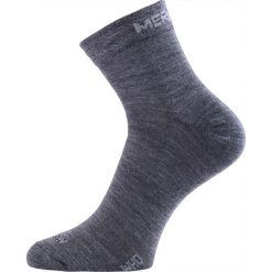 Skarpety merino WHO. Zielone skarpetki LASTING, bez wzorów, z elastanu. Za 51.00 zł.