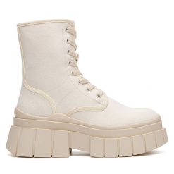 Botki DeeZee. Brązowe botki DeeZee, bez wzorów, bez obcasa, na płaskiej podeszwie, bez zapięcia. Za 153.99 zł.
