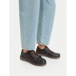 Półbuty Go Soft. Brązowe półbuty wsuwane GO SOFT, bez wzorów, ze lnu, bez obcasa, na płaskiej podeszwie. Za 219.99 zł.