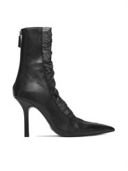 Patrizia Pepe Botki 2Y0020/V038-K103 Czarny. Czarne botki Patrizia Pepe, bez wzorów, ze skóry, bez obcasa, na szpilce, bez zapięcia. Za 1,169.00 zł.