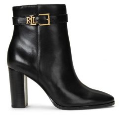 Botki LAUREN RALPH LAUREN. Czarne botki Lauren Ralph Lauren, bez wzorów, bez obcasa, na słupku, bez zapięcia. Za 749.99 zł.