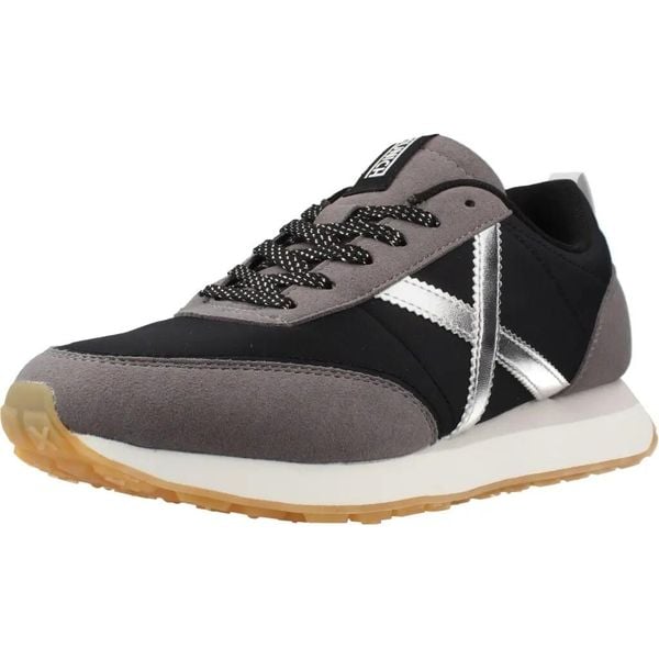 Buty MUNICH RUSH WMN Czarny. Czarne trekkingi munich, bez wzorów, z tkaniny, bez zapięcia, na fitness i siłownię. Za 282.99 zł.