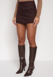 Brązowe Spódnico-Szorty Zdobione Imitacją Kieszeni z Tyłu Sewrela. Brązowe szorty Born2be, z aplikacjami, z koronki, eleganckie. Za 79.99 zł.