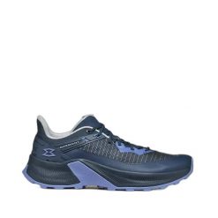 Buty trekkingowe Garmont 9.81 Etere. Fioletowe buty trekkingowe Garmont, z nylonu, bez zapięcia. Za 701.50 zł.
