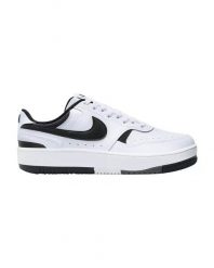 Buty do chodzenia damskie Nike Gamma Force. Czarne buty do biegania Nike, bez wzorów, z materiału, bez zapięcia, do biegania. Za 493.90 zł.