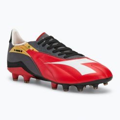Buty piłkarskie Diadora Maximus Veloce ITA SLX milano red/white/black. Czerwone buty treningowe Diadora, bez wzorów, bez zapięcia, na fitness i siłownię. Za 949.99 zł.