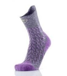 Skarpety trekkingowe dla kobieta Therm-ic Trekking UltraCool Linen Crew Lady. Fioletowe skarpetki THERM-IC, bez wzorów, z materiału. Za 89.00 zł.