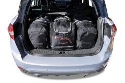 Torby Do Bagażnika Ford Kuga 2008-2012 4Szt Kjust. Czarne torby podróżne KJUST, bez wzorów, z kauczuku. Za 1,203.00 zł.