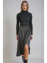 Monki Spódnica w kolorze antracytowym rozmiar: L. Czarne spódnice Monki, l, bez wzorów, midi. Za 56.53 zł.