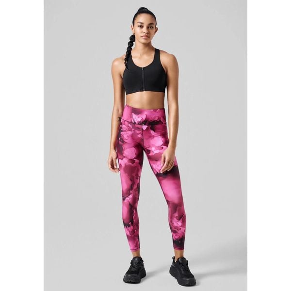 Legginsy Damskie do Jogi Fitness Casall Bardzo Wysoki Stan. Czerwone bielizna termoaktywna damska Casall, bez wzorów, bez ramiączek, na fitness i siłownię. W wyprzedaży za 314.99 zł.