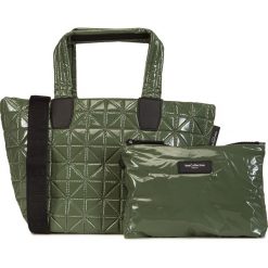 Torba VEE COLLECTIVE VEE TOTE SMALL. Zielone torebki klasyczne Vee Collective, bez wzorów, z nylonu, na ramię, duże, bez dodatków. Za 820.00 zł.