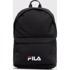 Fila plecak kolor czarny duży gładki. Czarne plecaki Fila, bez wzorów, do ręki, bez dodatków. W wyprzedaży za 129.99 zł.