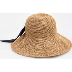 Pleciony kapelusz z kokardą - Beżowy. Kapelusze marki Reserved. Za 99.99 zł.