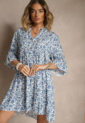 Biało-Niebieska Rozkloszowana Sukienka z Bawełny Zdobiona Kwiatowym Wzorem Jenelitia. Białe sukienki Renee, na co dzień, l, z aplikacjami, z bawełny, eleganckie, bez kołnierzyka, bez ramiączek, mini, rozkloszowane. W wyprzedaży za 43.99 zł.