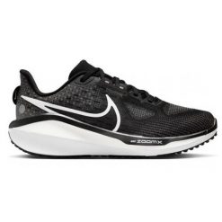 Buty do biegania damskie Nike Vomero 17. Niebieskie buty do biegania Nike, bez wzorów, bez zapięcia, do biegania. Za 649.99 zł.