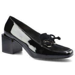 Czarne Półbuty Karino Damskie Eleganckie Buty. Czarne półbuty wsuwane Karino, bez wzorów, z lakierowanej skóry, biznesowe, bez obcasa, na obcasie. Za 239.00 zł.