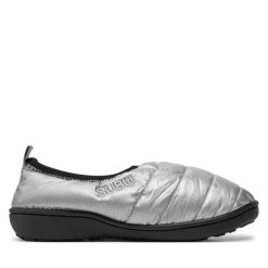 Kapcie Subu. Szare kapcie Subu, bez wzorów. Za 179.99 zł.