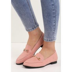 Różowe Mokasyny Timeless Chic. Mokasyny marki Born2be. Za 69.99 zł.