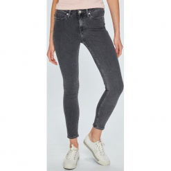Calvin Klein Jeans - Jeansy 001. Jeansy marki Calvin Klein Jeans. Za 449.90 zł.