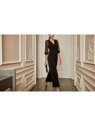 Milan Kiss Kombinezon w kolorze czarnym rozmiar: M. Czarne kombinezony Milan Kiss, m, bez wzorów, bez kołnierzyka, bez ramiączek. Za 165.99 zł.