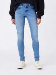 Wrangler Dżinsy - Slim fit - w kolorze błękitnym rozmiar: W31/L34. Niebieskie jeansy Wrangler, l, z aplikacjami, ze skóry, klasyczne. Za 140.53 zł.
