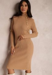 Beżowa Sukienka Dopasowana z Wełną Chapho. Brązowe sukienki Renee, s, bez wzorów, z dzianiny, bez kołnierzyka, bez ramiączek, midi, dopasowane. W wyprzedaży za 87.99 zł.