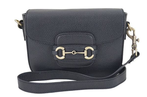 Listonoszka skórzana BARBERINI'S czarna 968-1. Czarne shopper bag Barberinis, z aplikacjami, ze skóry, eleganckie, małe, bez dodatków. Za 290.99 zł.