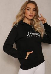 Czarna Bluza Ozdobiona Napisem z Kangurkową Kieszenią i Kapturem Hecconia. Czarne bluzy Renee, l, bez wzorów, casualowe, bez ramiączek. W wyprzedaży za 63.99 zł.