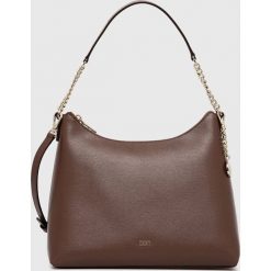 Dkny torebka skórzana kolor brązowy. Brązowe listonoszki DKNY, bez wzorów, bez dodatków. W wyprzedaży za 829.99 zł.