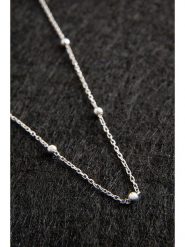 Lodie Silver Srebrny naszyjnik z elementami ozdobnymi - dł. 43 cm rozmiar: onesize. Szare naszyjniki Lodie Silver, z materiału, srebrne. Za 61.95 zł.