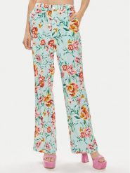 Guess Spodnie materiałowe Adele W4GB30 WG4G0 Kolorowy Relaxed Fit. Spodnie materiałowe Guess, z aplikacjami, z materiału. Za 277.68 zł.